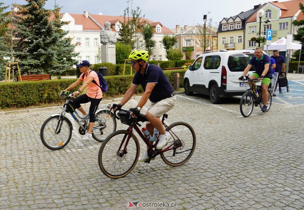 Rodzinny rajd rowerowy na pożegnanie wakacji [31.08.2024] - zdjęcie #3 - eOstroleka.pl