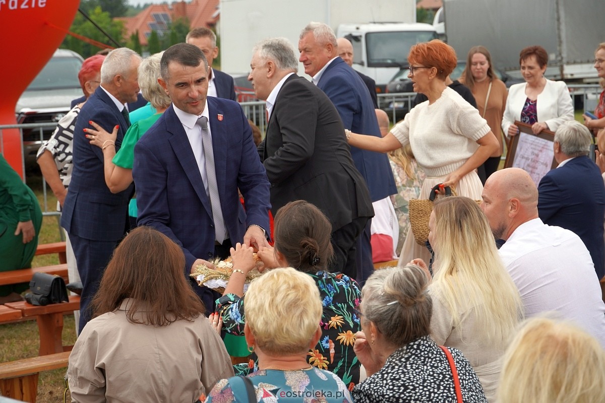 Dożynki w Olszewie Borkach [31.08.2024] - zdjęcie #101 - eOstroleka.pl