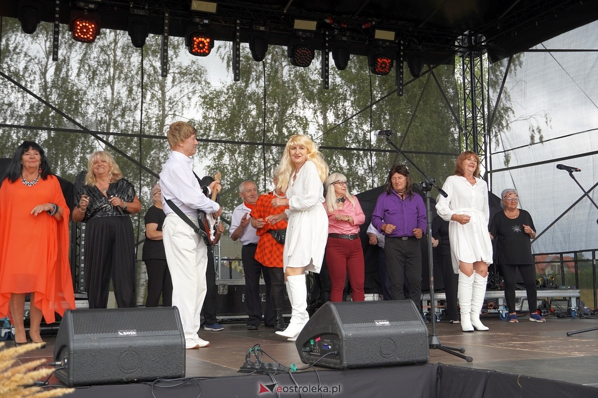 Dożynki w Olszewie Borkach [31.08.2024] - zdjęcie #60 - eOstroleka.pl