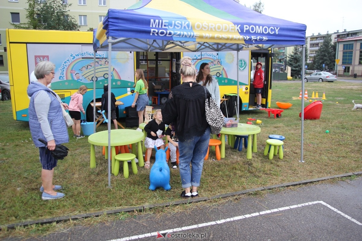 Festyn Radosne Wakacje 2 na osiedlu Centrum [31.08.2024] - zdjęcie #157 - eOstroleka.pl