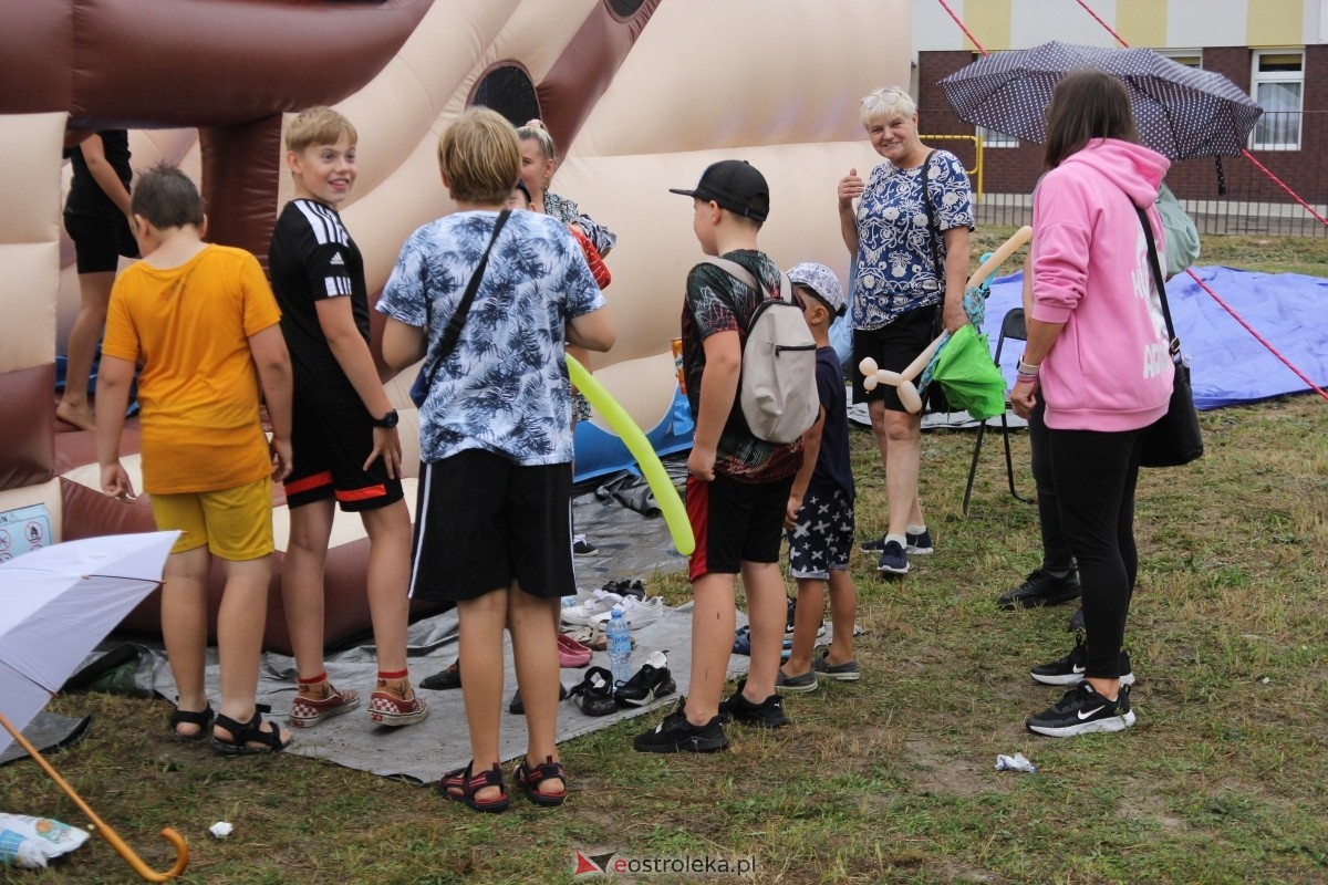 Festyn Radosne Wakacje 2 na osiedlu Centrum [31.08.2024] - zdjęcie #147 - eOstroleka.pl