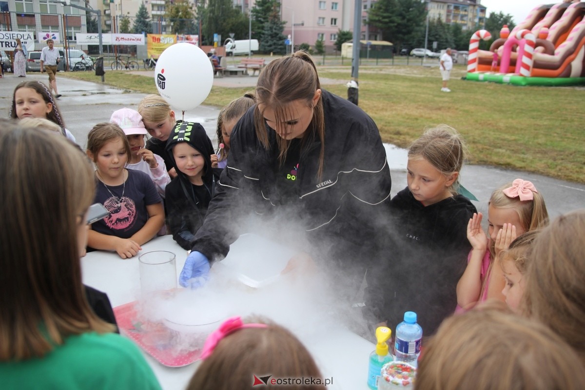 Festyn Radosne Wakacje 2 na osiedlu Centrum [31.08.2024] - zdjęcie #99 - eOstroleka.pl