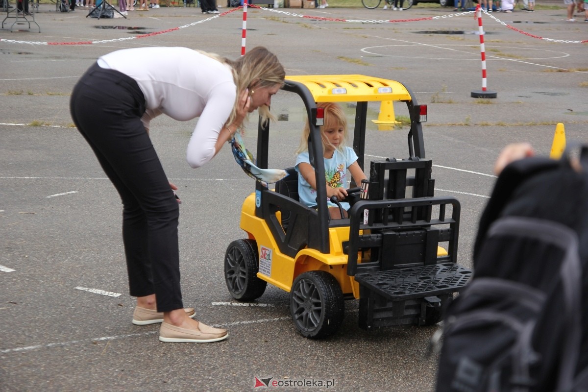 Festyn Radosne Wakacje 2 na osiedlu Centrum [31.08.2024] - zdjęcie #70 - eOstroleka.pl