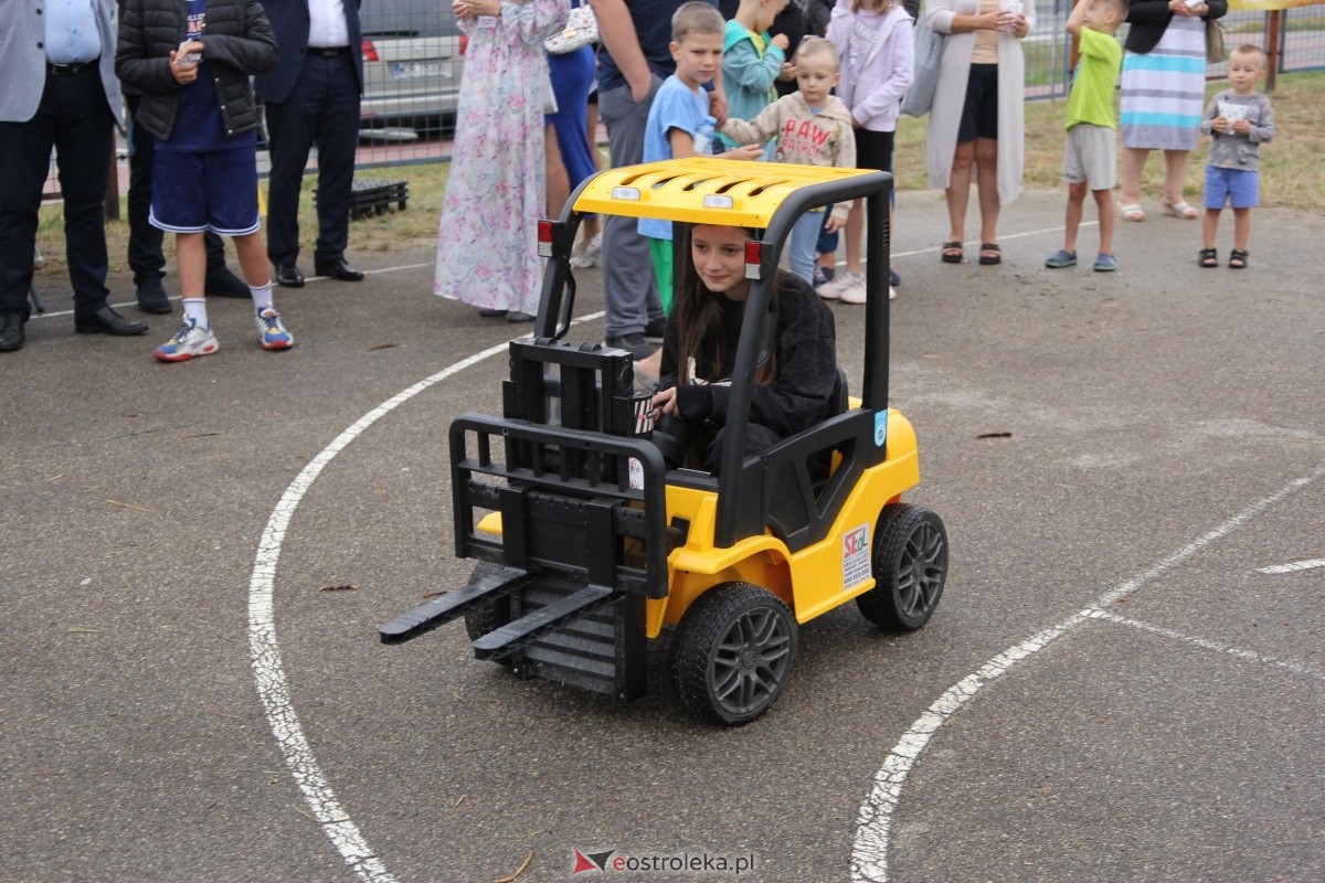 Festyn Radosne Wakacje 2 na osiedlu Centrum [31.08.2024] - zdjęcie #50 - eOstroleka.pl