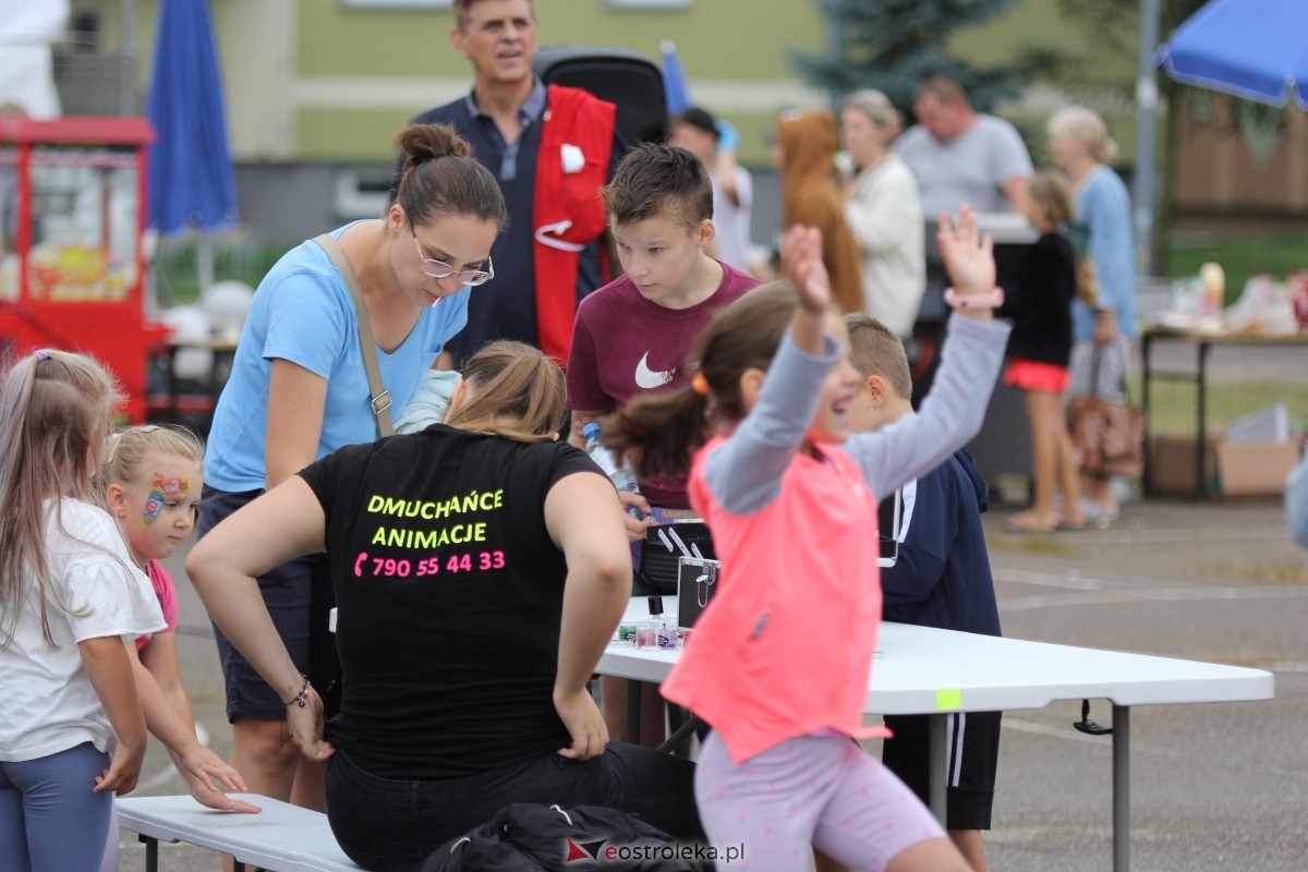 Festyn Radosne Wakacje 2 na osiedlu Centrum [31.08.2024] - zdjęcie #32 - eOstroleka.pl