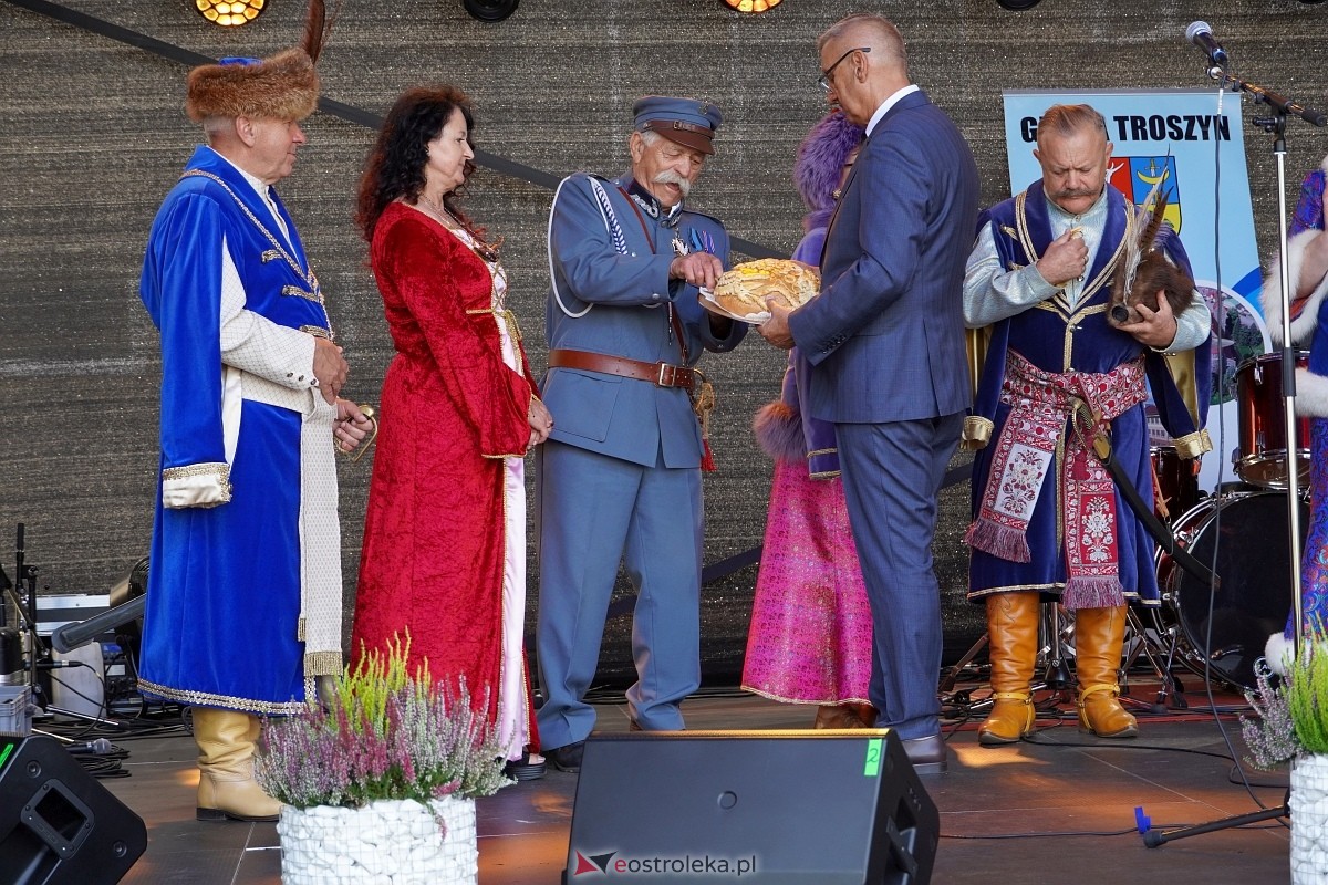 XII Zajazd Szlachecki w Troszynie [1.09.2024] - zdjęcie #47 - eOstroleka.pl