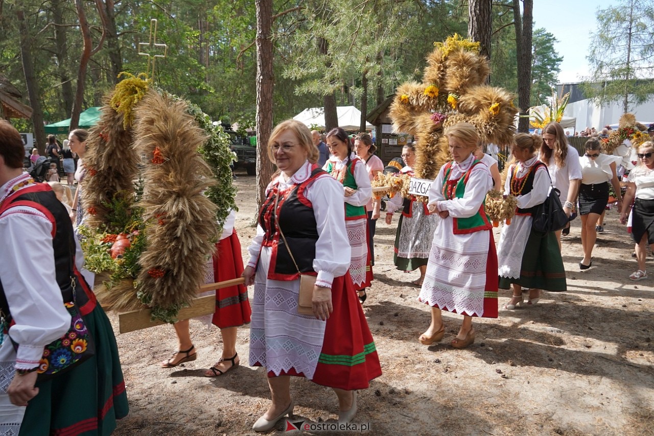 Niedziela kadzidlańska - gminno-parafialne dożynki 2024 [1.09.2024] - zdjęcie #131 - eOstroleka.pl