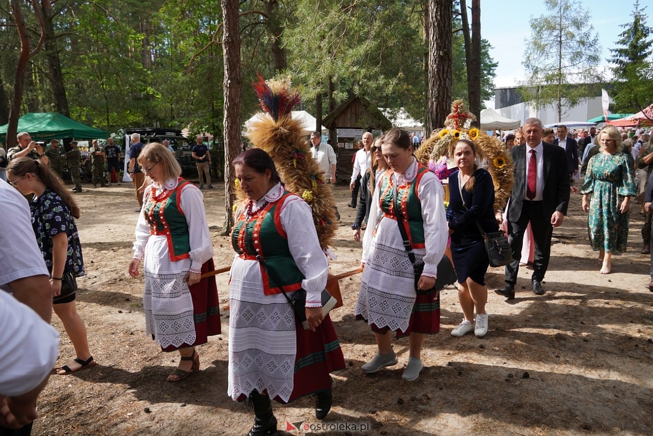 Niedziela kadzidlańska - gminno-parafialne dożynki 2024 [1.09.2024] - zdjęcie #109 - eOstroleka.pl