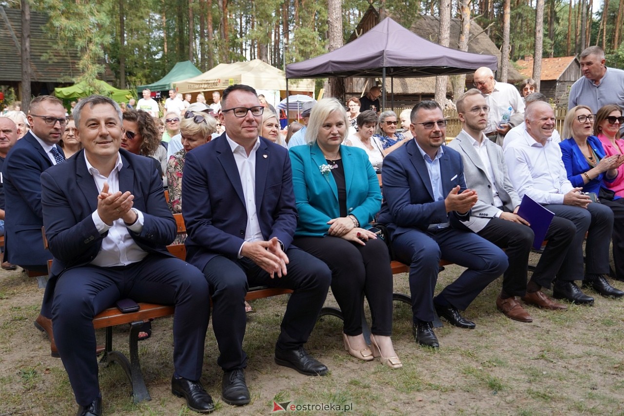 Niedziela kadzidlańska - gminno-parafialne dożynki 2024 [1.09.2024] - zdjęcie #84 - eOstroleka.pl