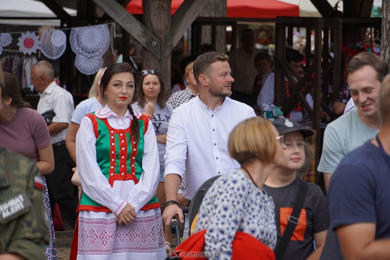 Niedziela kadzidlańska - gminno-parafialne dożynki 2024 [1.09.2024] - zdjęcie #70 - eOstroleka.pl