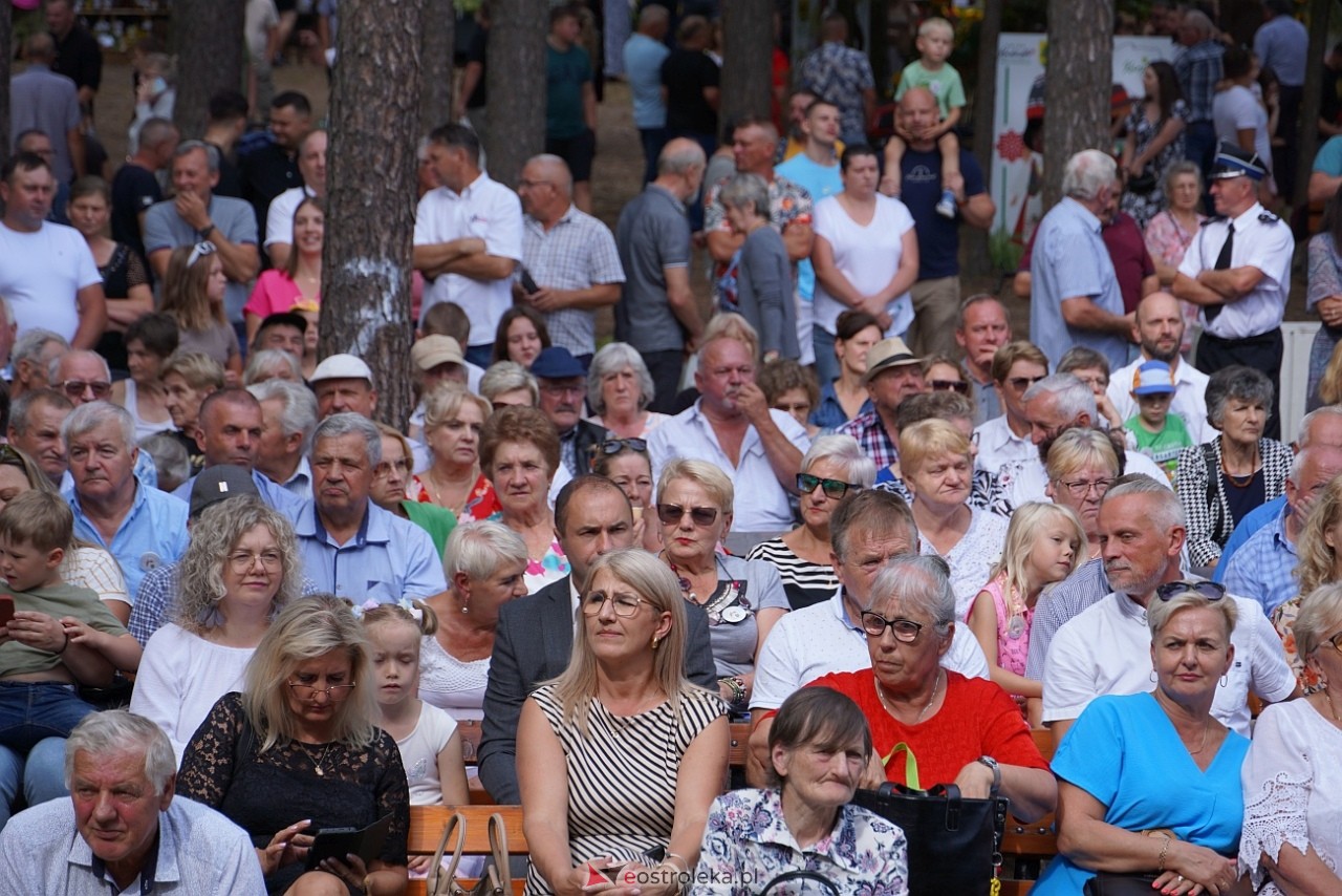 Niedziela kadzidlańska - gminno-parafialne dożynki 2024 [1.09.2024] - zdjęcie #41 - eOstroleka.pl