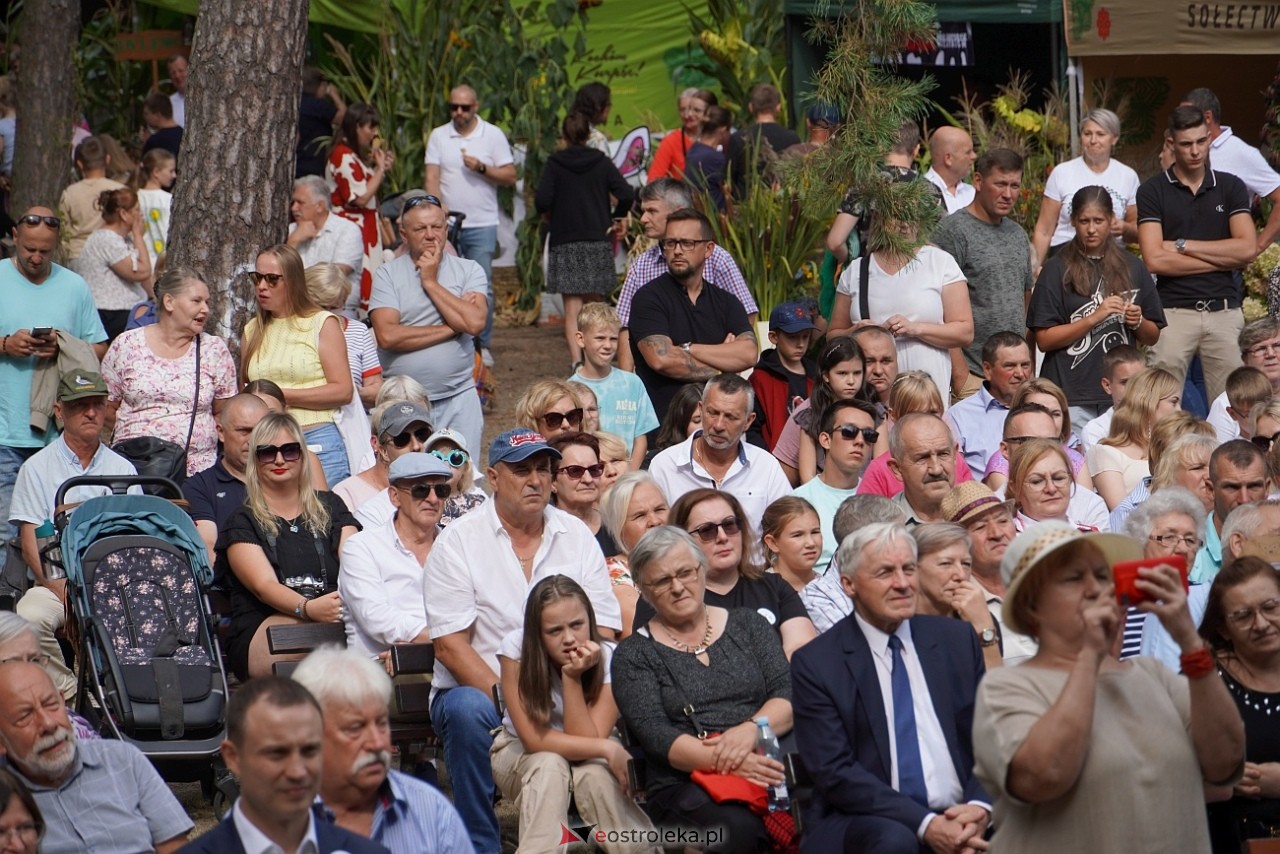 Niedziela kadzidlańska - gminno-parafialne dożynki 2024 [1.09.2024] - zdjęcie #35 - eOstroleka.pl