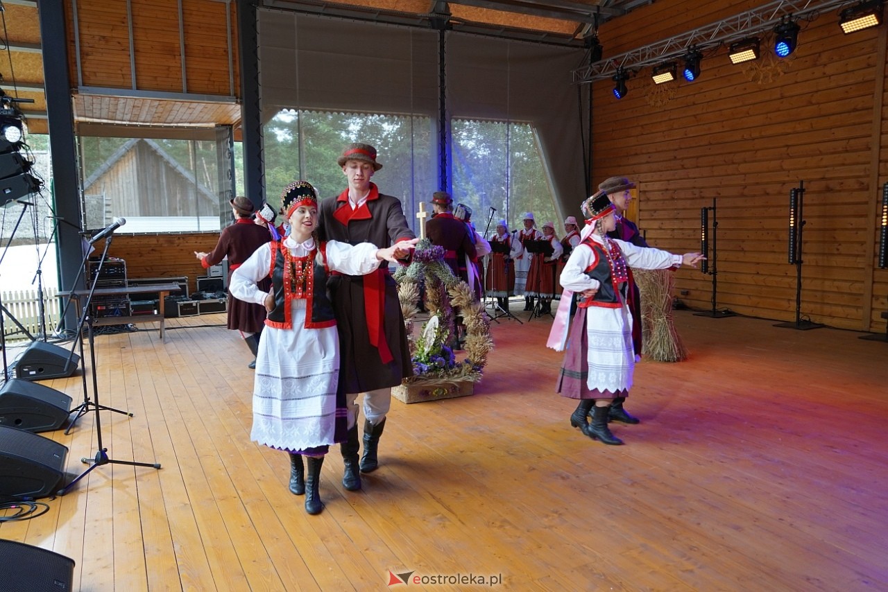 Niedziela kadzidlańska - gminno-parafialne dożynki 2024 [1.09.2024] - zdjęcie #32 - eOstroleka.pl