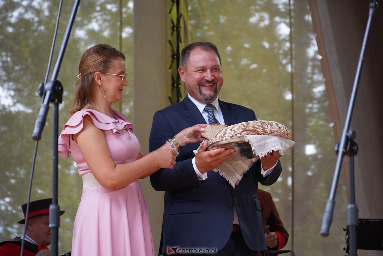 Niedziela kadzidlańska - gminno-parafialne dożynki 2024 [1.09.2024] - zdjęcie #28 - eOstroleka.pl