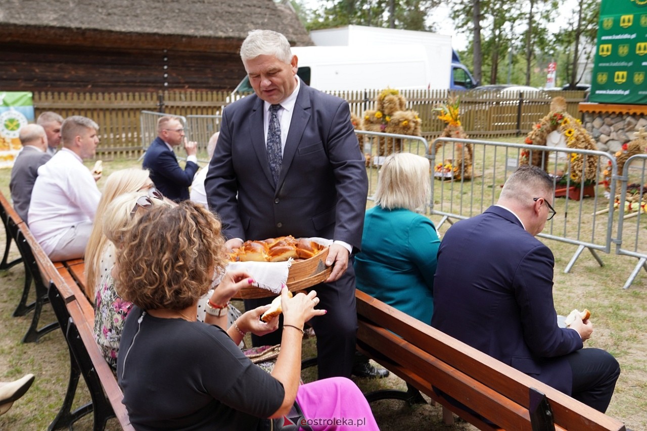 Niedziela kadzidlańska - gminno-parafialne dożynki 2024 [1.09.2024] - zdjęcie #20 - eOstroleka.pl