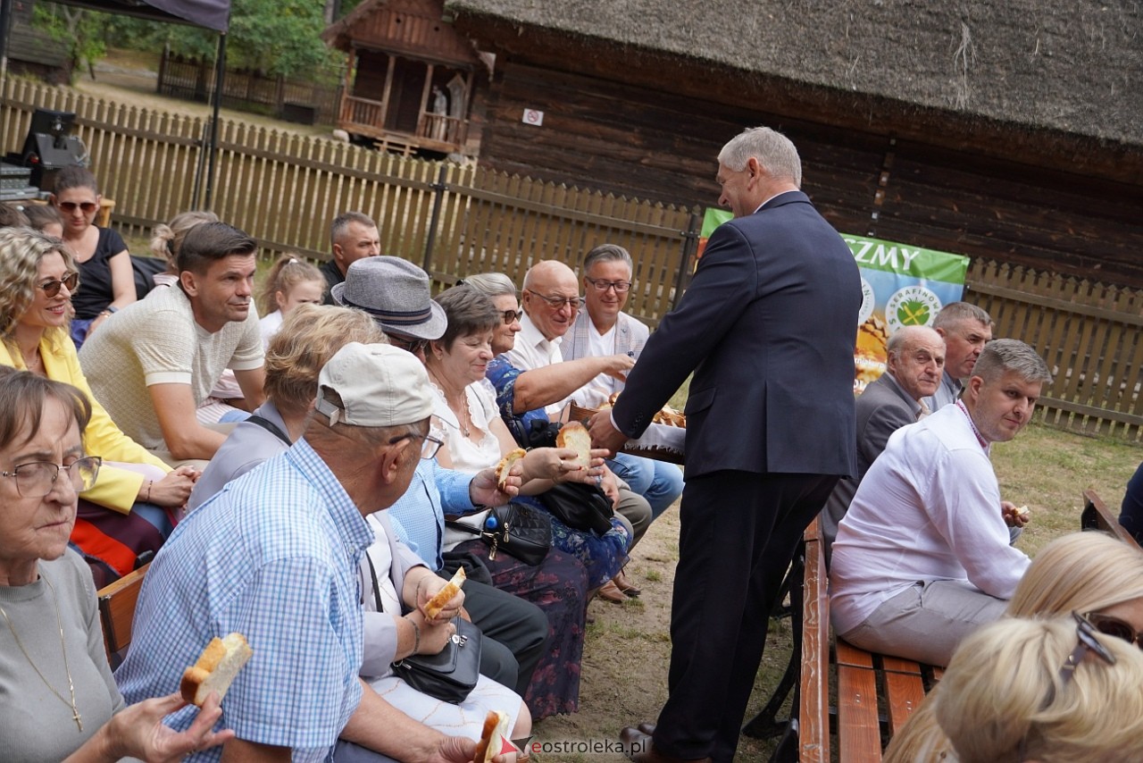 Niedziela kadzidlańska - gminno-parafialne dożynki 2024 [1.09.2024] - zdjęcie #17 - eOstroleka.pl