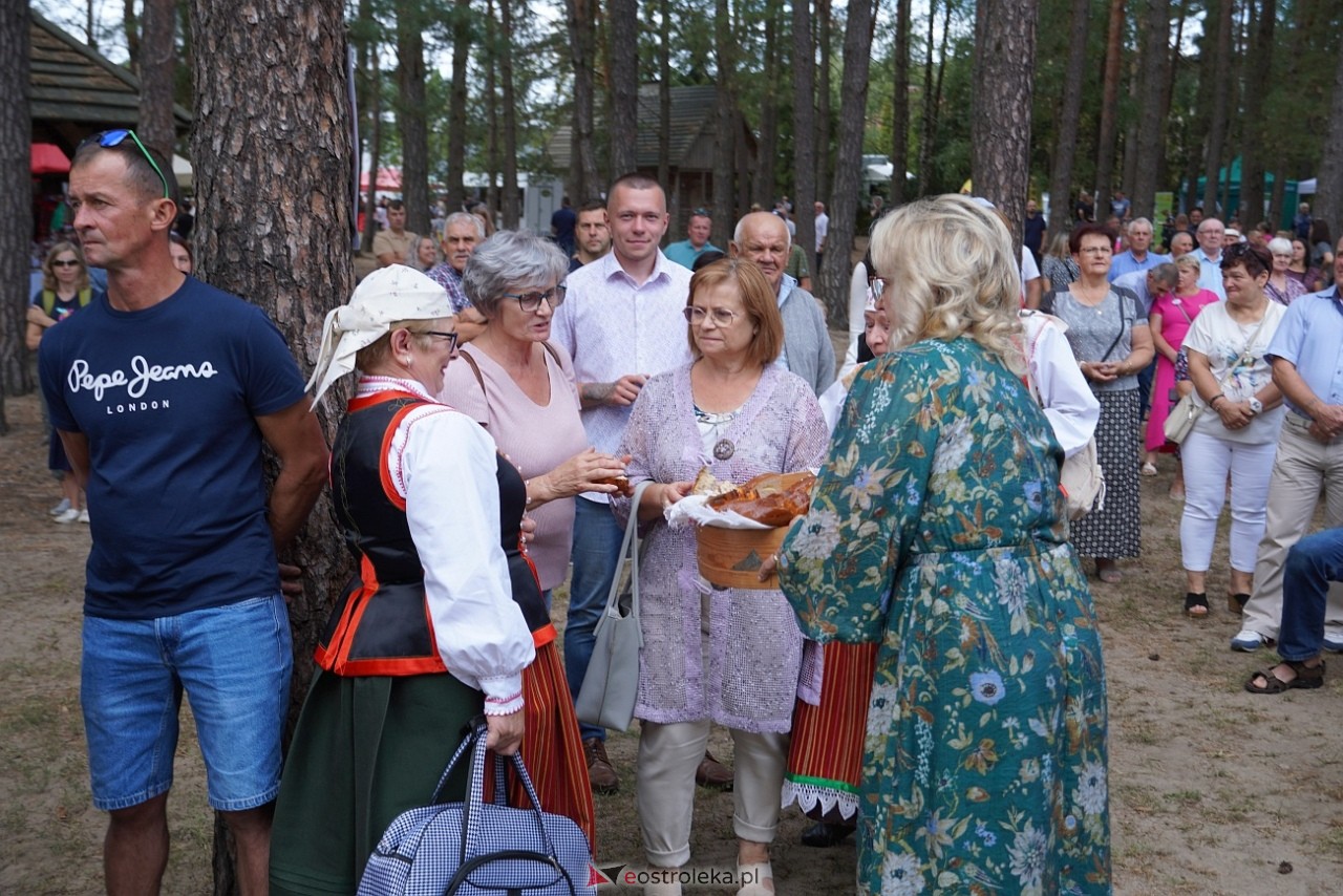 Niedziela kadzidlańska - gminno-parafialne dożynki 2024 [1.09.2024] - zdjęcie #16 - eOstroleka.pl