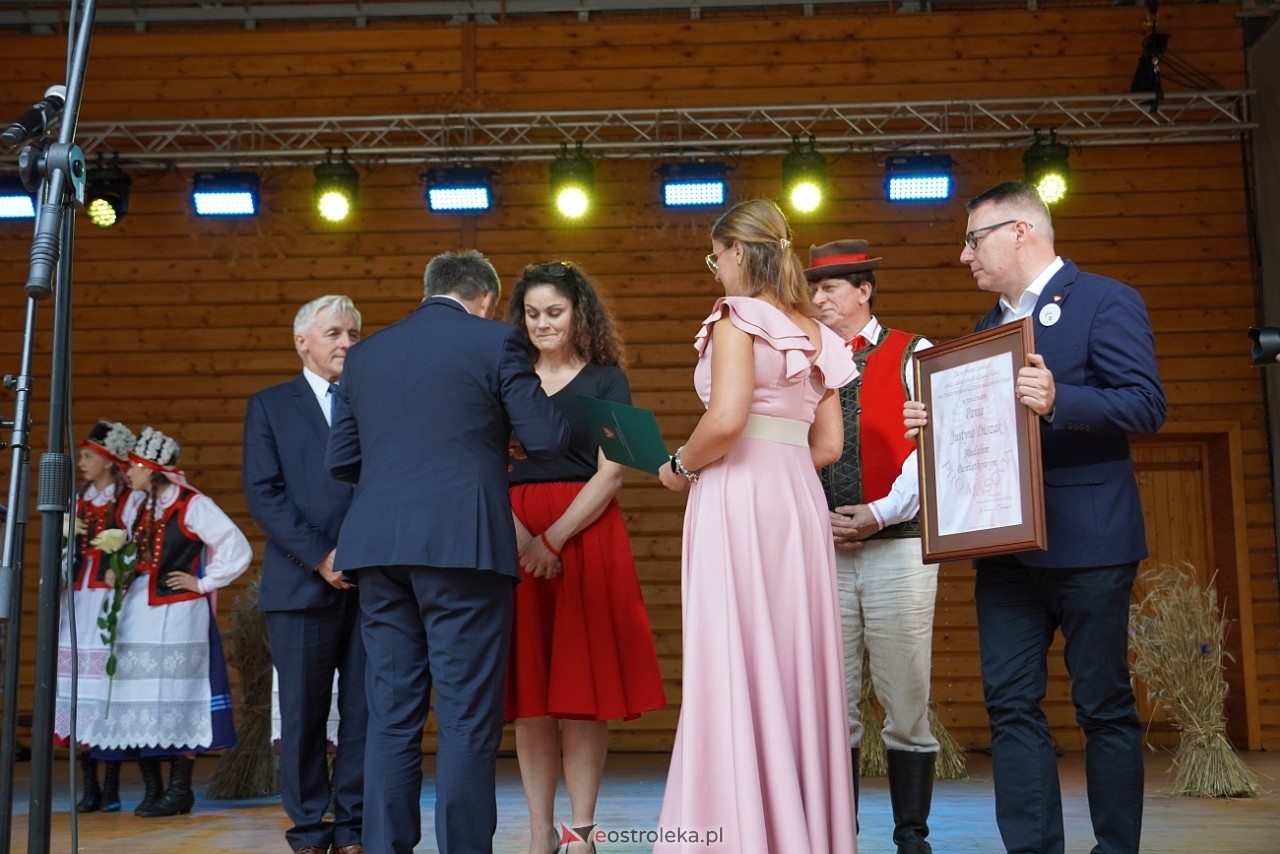 Niedziela kadzidlańska - gminno-parafialne dożynki 2024 [1.09.2024] - zdjęcie #12 - eOstroleka.pl