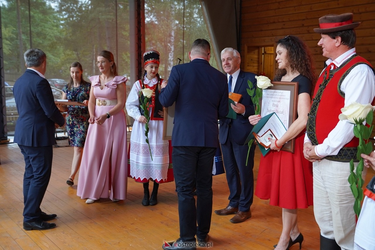 Niedziela kadzidlańska - gminno-parafialne dożynki 2024 [1.09.2024] - zdjęcie #9 - eOstroleka.pl