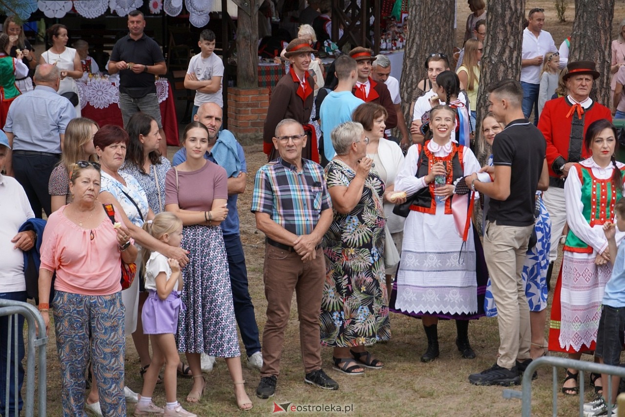 Niedziela kadzidlańska - gminno-parafialne dożynki 2024 [1.09.2024] - zdjęcie #3 - eOstroleka.pl