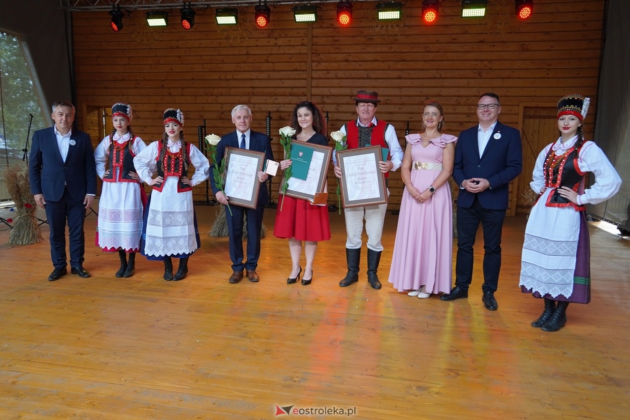 Niedziela kadzidlańska - gminno-parafialne dożynki 2024 [1.09.2024] - zdjęcie #1 - eOstroleka.pl