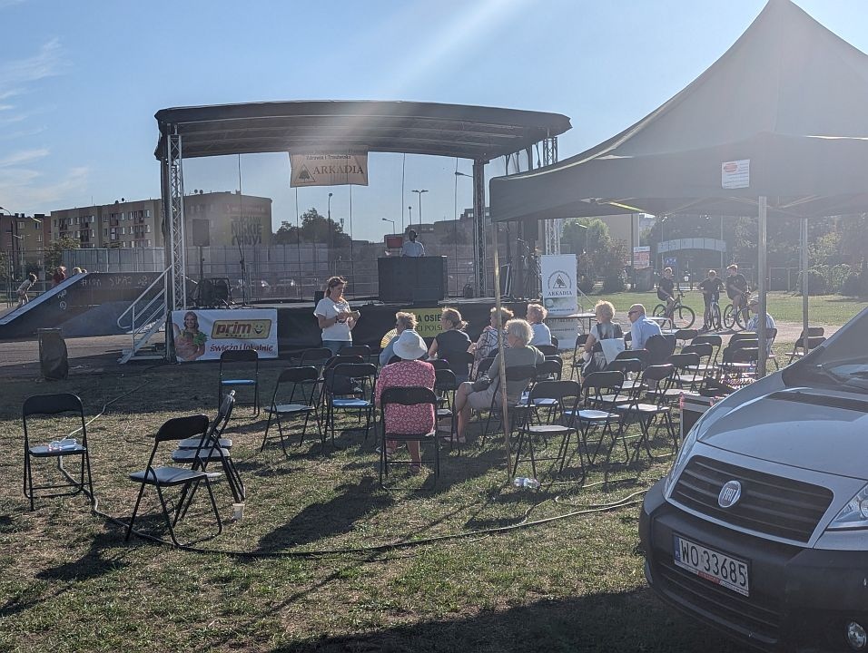 XI Rodzinny Piknik Trzeźwościowy [01.09.2024] - zdjęcie #8 - eOstroleka.pl