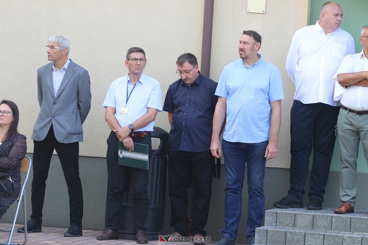 Rozpoczęcie roku szkolnego w ZSZ 1 w Ostrołęce [02.09.2024] - zdjęcie #6 - eOstroleka.pl