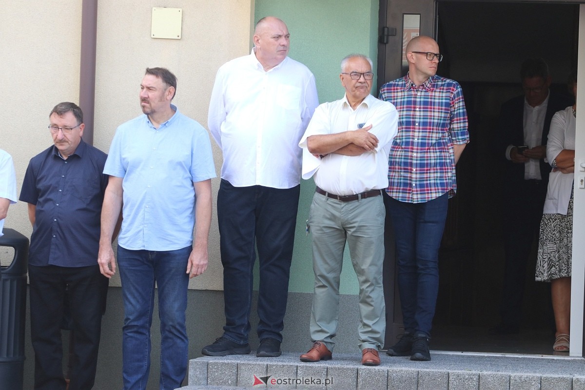 Rozpoczęcie roku szkolnego w ZSZ 1 w Ostrołęce [02.09.2024] - zdjęcie #5 - eOstroleka.pl