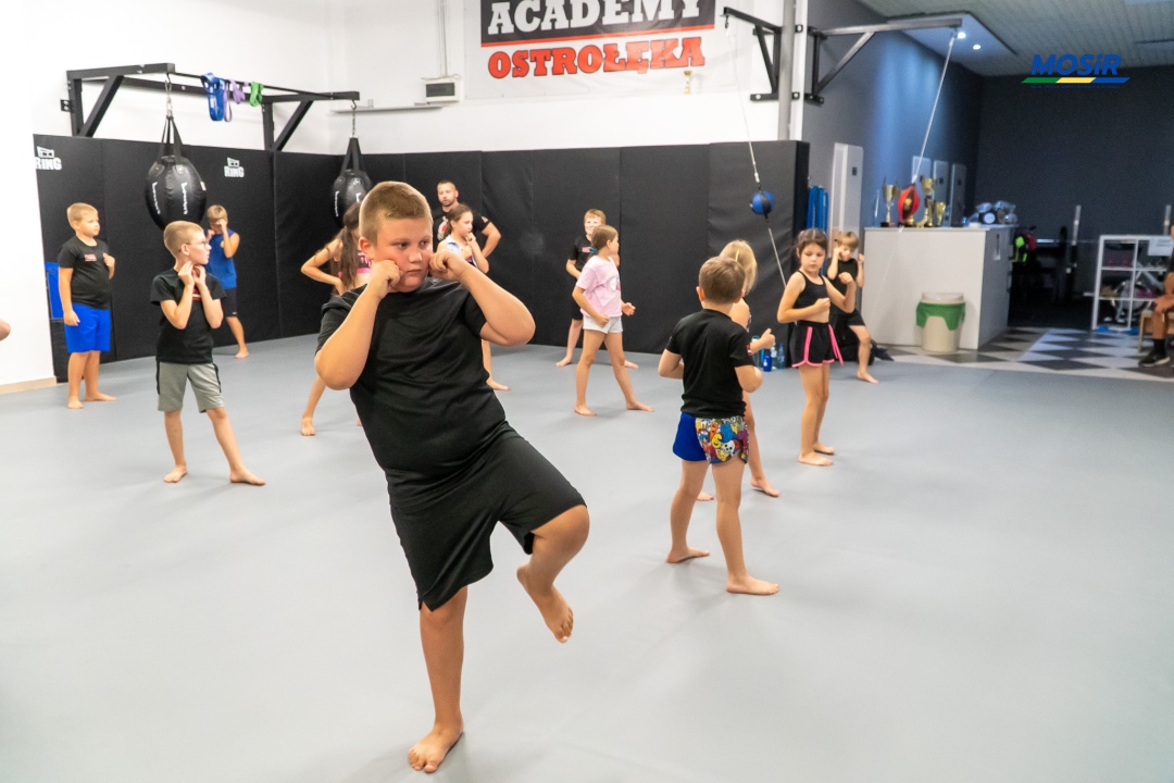 Wakacyjne zajęcia kickboxingu - zdjęcie #14 - eOstroleka.pl