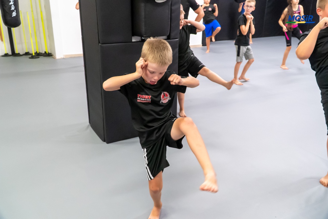 Wakacyjne zajęcia kickboxingu - zdjęcie #12 - eOstroleka.pl