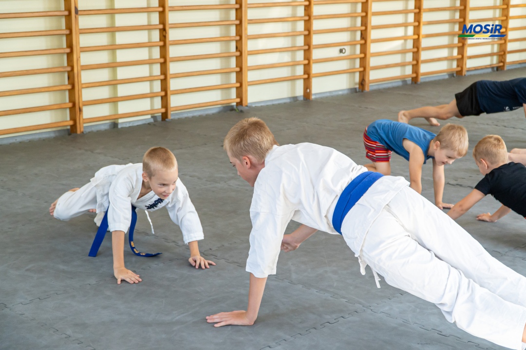 Wakacyjne treningi karate - zdjęcie #20 - eOstroleka.pl