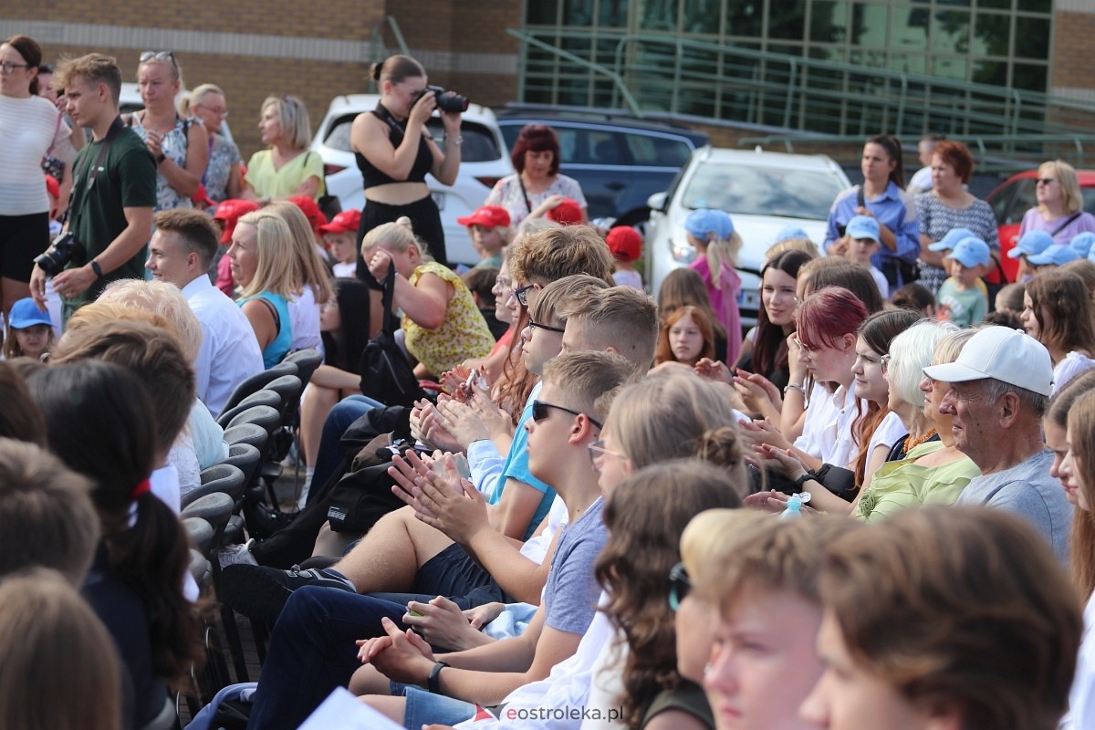 Narodowe Czytanie 2024 w Ostrołęce [06.09.2024] - zdjęcie #36 - eOstroleka.pl