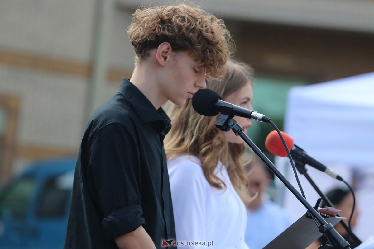 Narodowe Czytanie 2024 w Ostrołęce [06.09.2024] - zdjęcie #23 - eOstroleka.pl