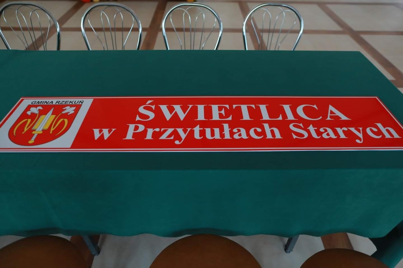 Uroczyste otwarcie nowej świetlicy wiejskiej w Przytułach Starych [05.09/2024] - zdjęcie #39 - eOstroleka.pl