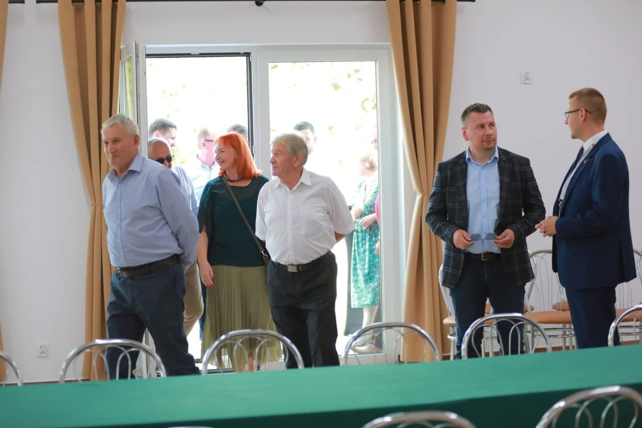 Uroczyste otwarcie nowej świetlicy wiejskiej w Przytułach Starych [05.09/2024] - zdjęcie #38 - eOstroleka.pl