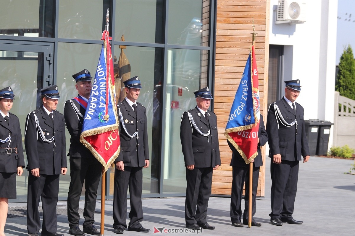 Nowy wóz strażacki dla OSP Rzekuń [07.09.2024] - zdjęcie #53 - eOstroleka.pl