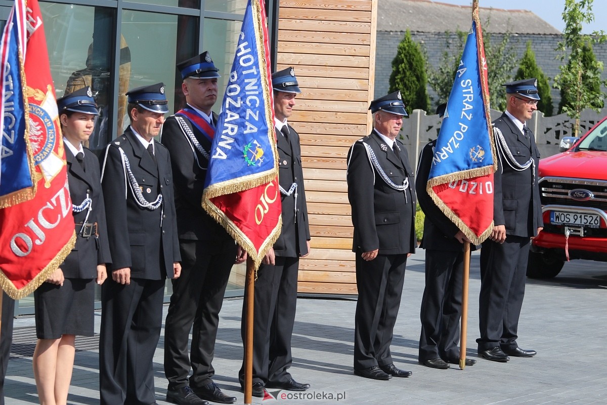 Nowy wóz strażacki dla OSP Rzekuń [07.09.2024] - zdjęcie #48 - eOstroleka.pl