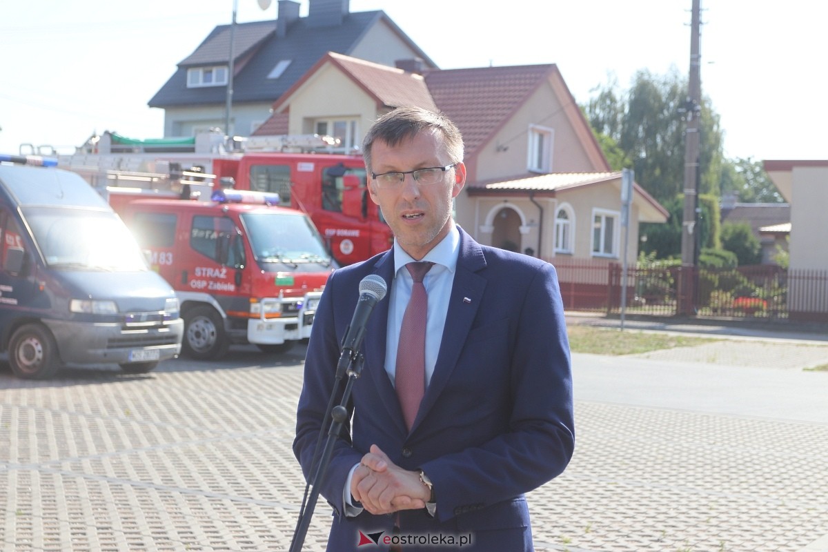 Nowy wóz strażacki dla OSP Rzekuń [07.09.2024] - zdjęcie #17 - eOstroleka.pl