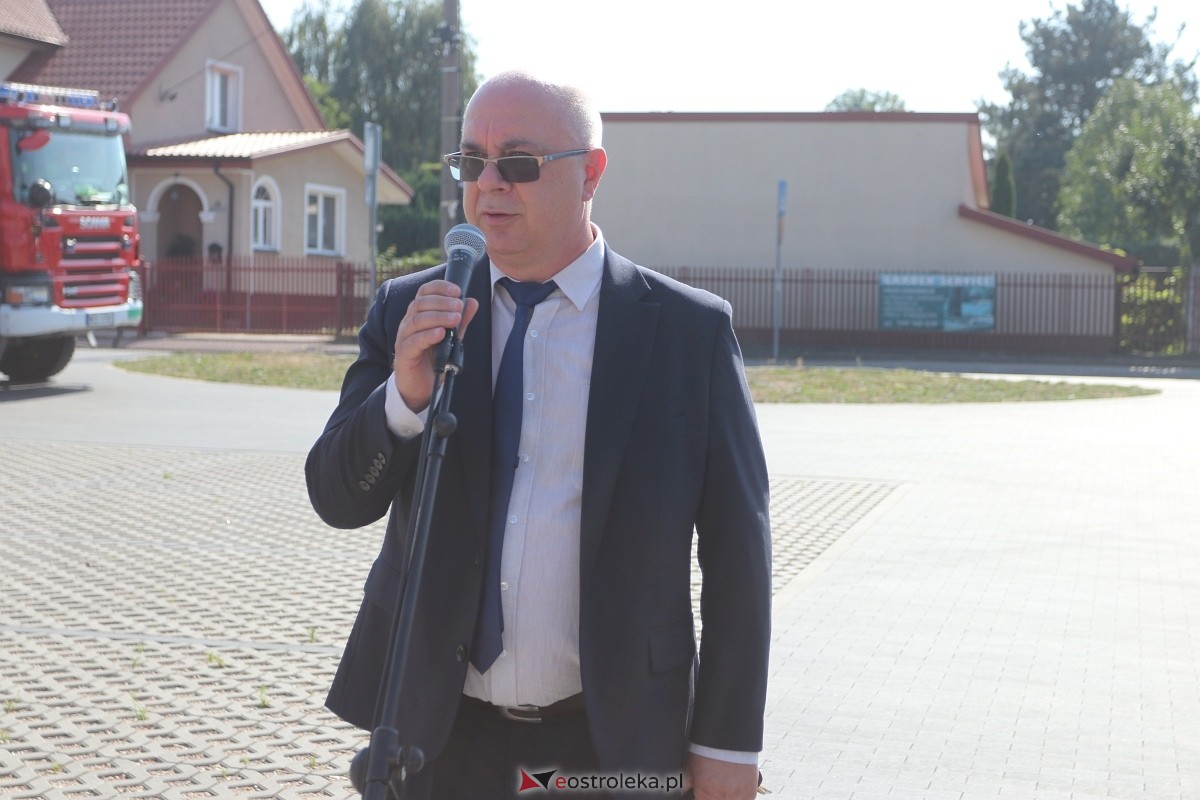 Nowy wóz strażacki dla OSP Rzekuń [07.09.2024] - zdjęcie #12 - eOstroleka.pl