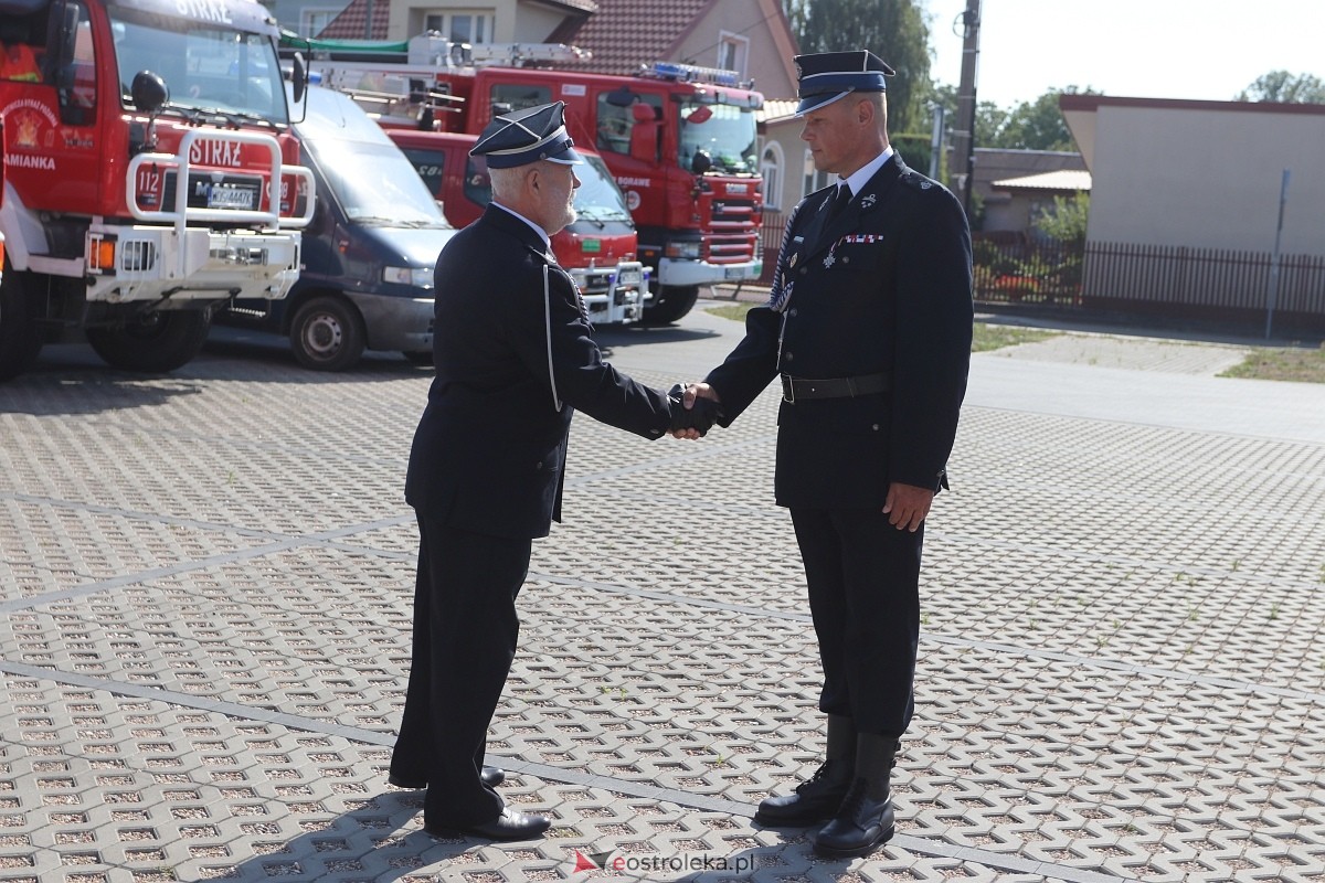 Nowy wóz strażacki dla OSP Rzekuń [07.09.2024] - zdjęcie #3 - eOstroleka.pl