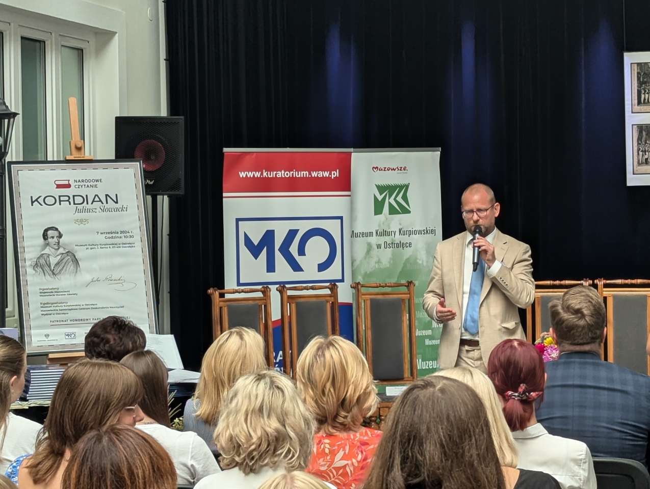 Narodowe czytanie Kordiana w Ostrołęce [07.09.2024] - zdjęcie #16 - eOstroleka.pl