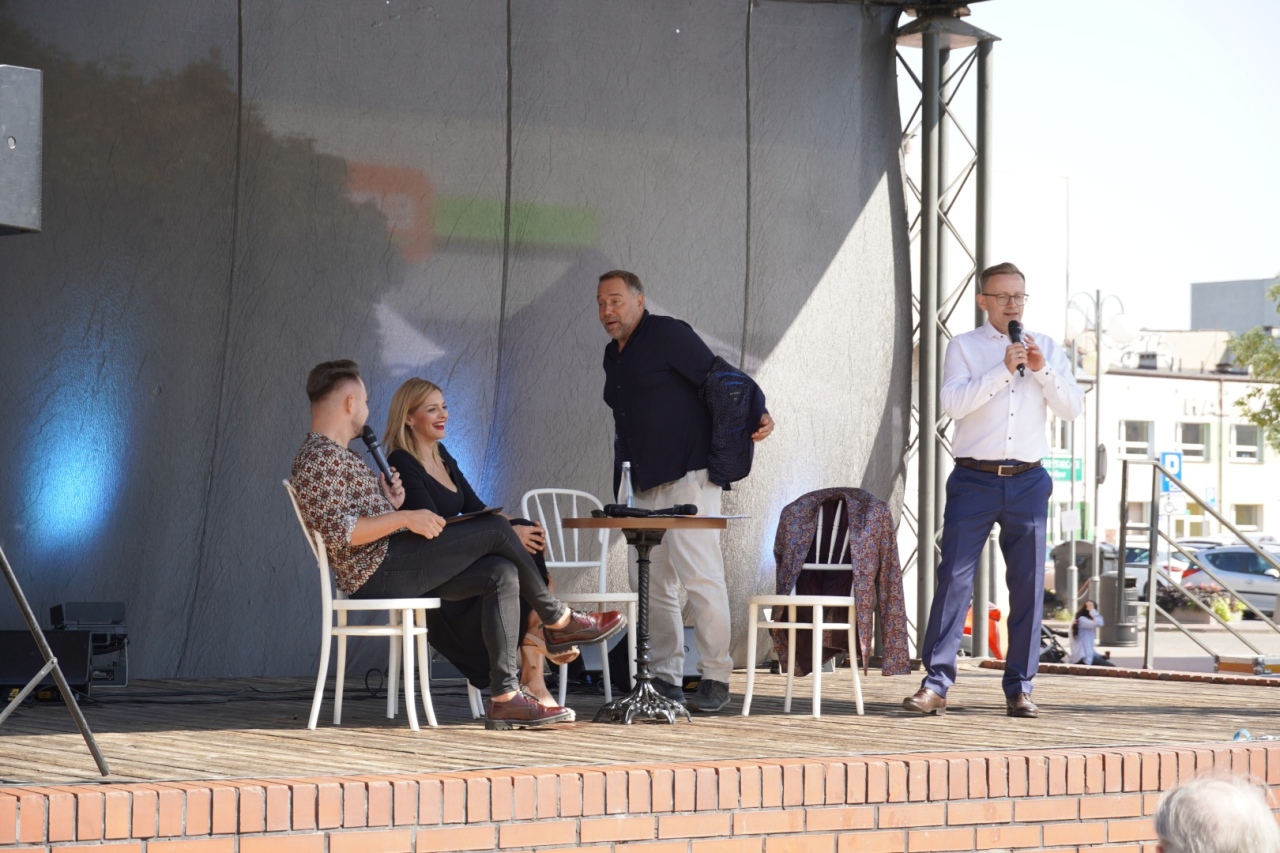 Kawa z gwiazdą w ramach Festiwalu Muzycznego “Ostrołęckie Operalia” [07.09.2024] - zdjęcie #18 - eOstroleka.pl