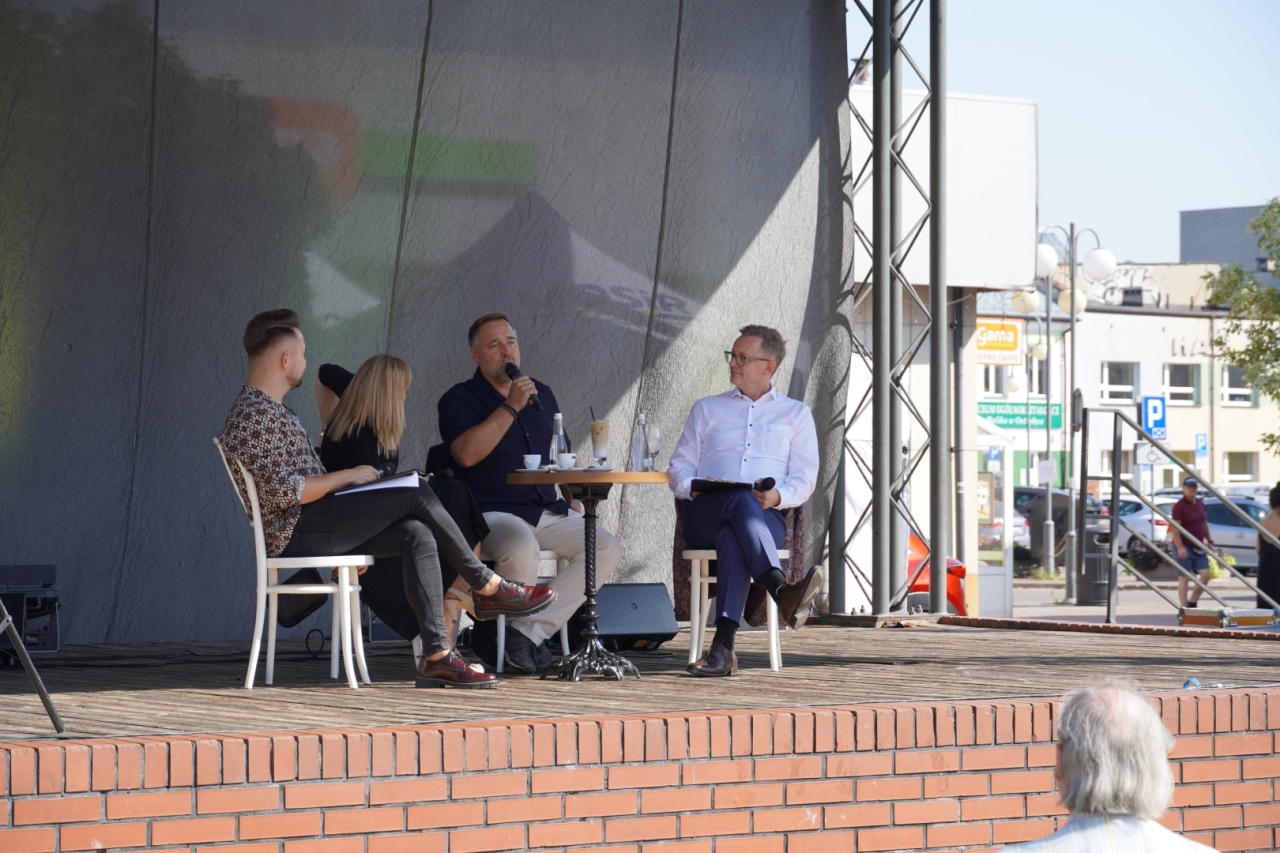 Kawa z gwiazdą w ramach Festiwalu Muzycznego “Ostrołęckie Operalia” [07.09.2024] - zdjęcie #9 - eOstroleka.pl