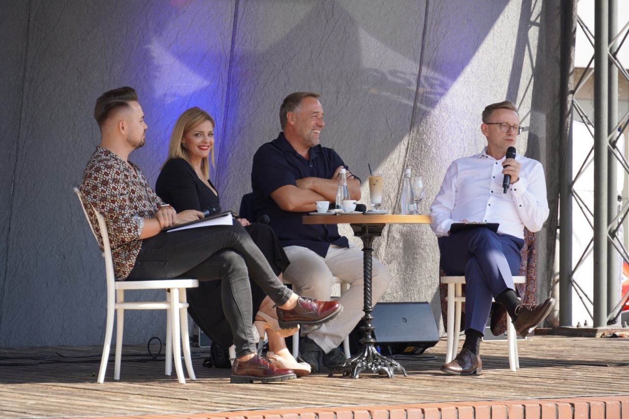 Kawa z gwiazdą w ramach Festiwalu Muzycznego “Ostrołęckie Operalia” [07.09.2024] - zdjęcie #6 - eOstroleka.pl