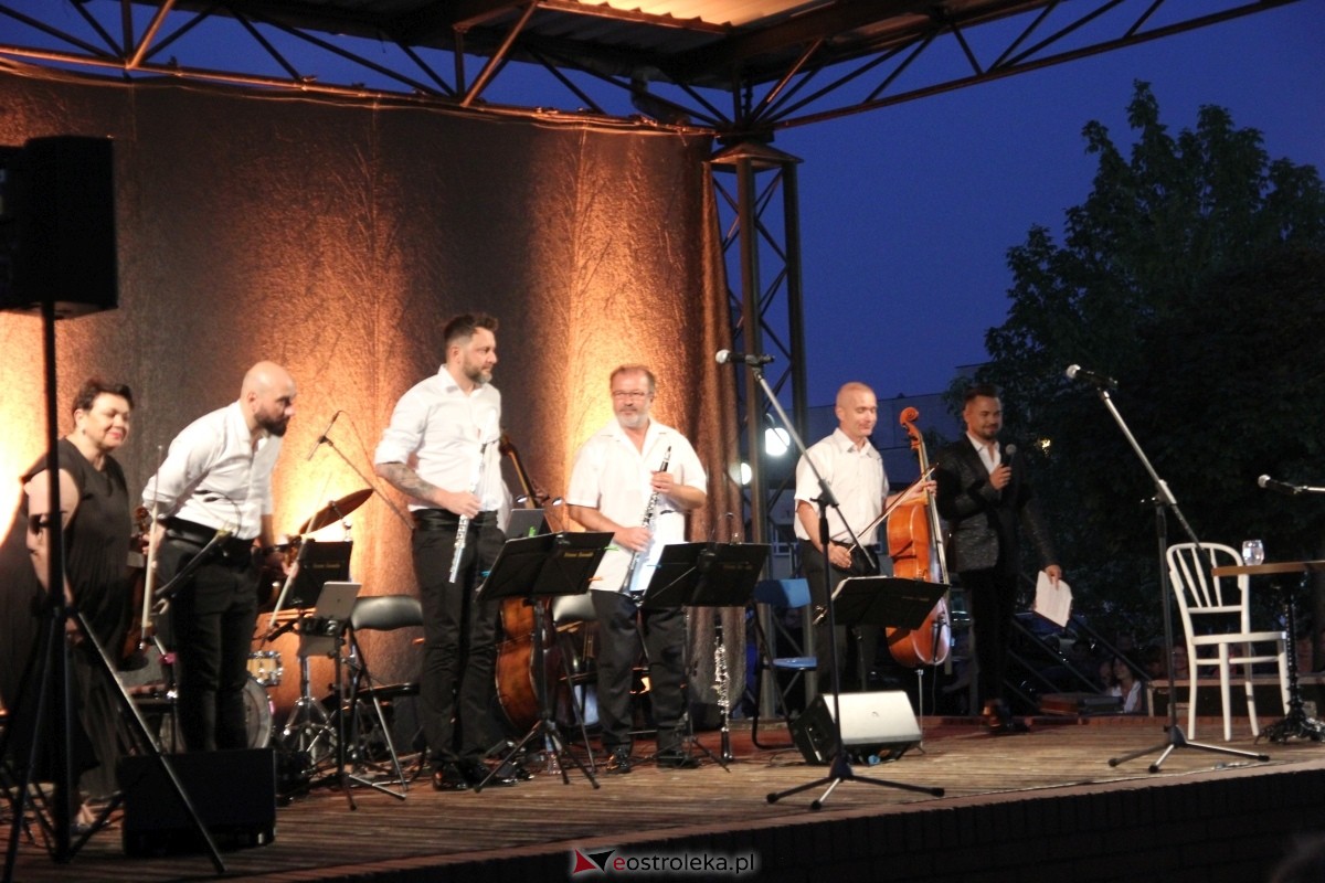 IX Festiwal Muzyczny Ostrołęckie Operalia - koncert na Placu Wolności w Ostrołęce [07.09.2024] - zdjęcie #38 - eOstroleka.pl