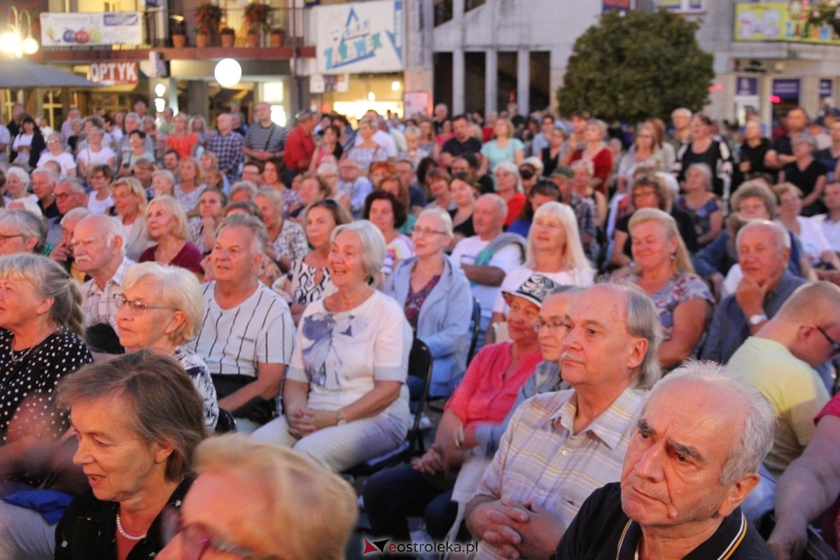 IX Festiwal Muzyczny Ostrołęckie Operalia - koncert na Placu Wolności w Ostrołęce [07.09.2024] - zdjęcie #31 - eOstroleka.pl