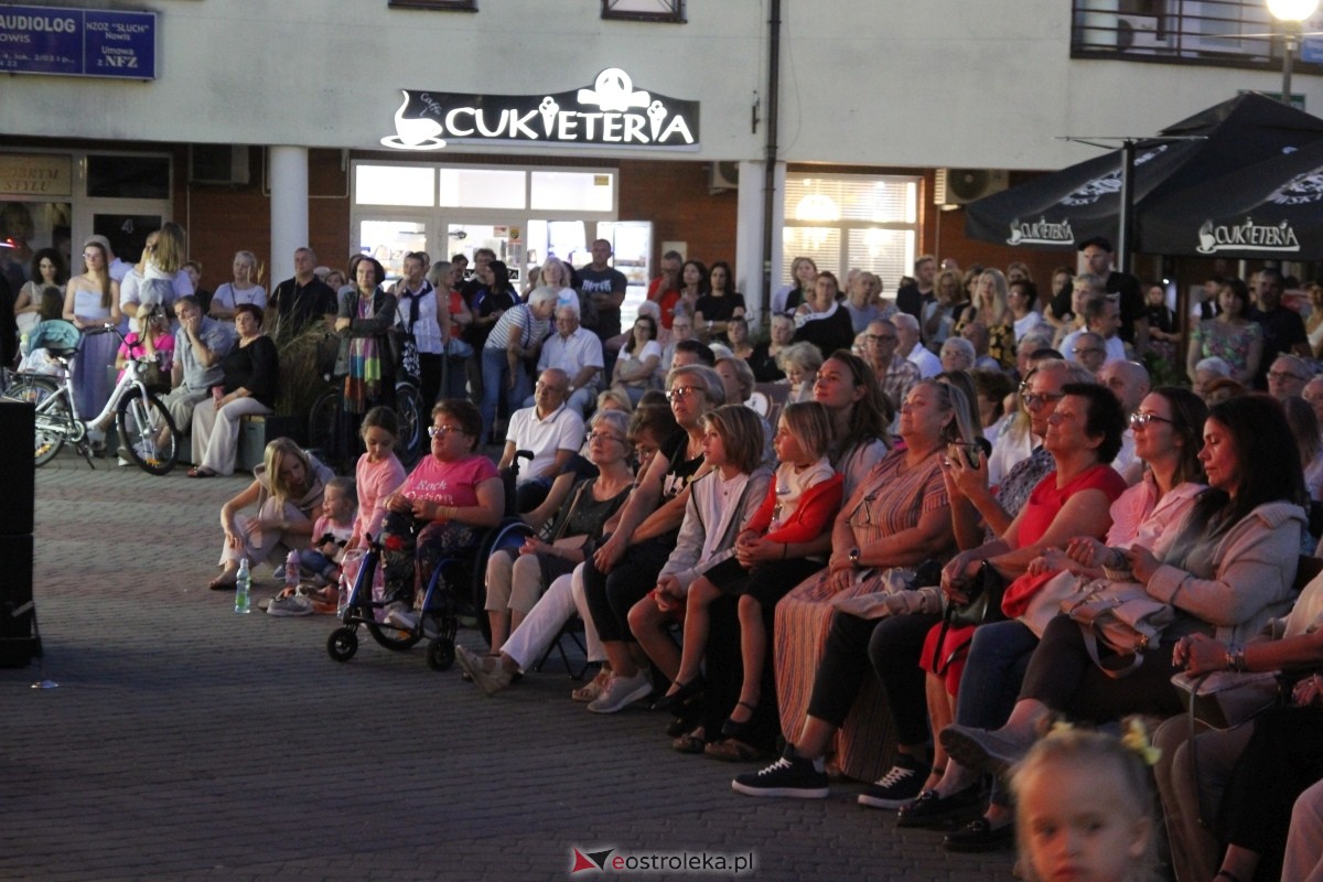 IX Festiwal Muzyczny Ostrołęckie Operalia - koncert na Placu Wolności w Ostrołęce [07.09.2024] - zdjęcie #28 - eOstroleka.pl