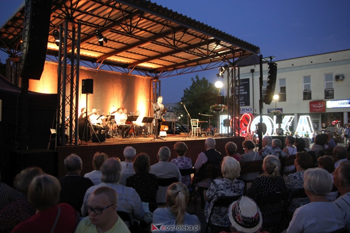 IX Festiwal Muzyczny Ostrołęckie Operalia - koncert na Placu Wolności w Ostrołęce [07.09.2024] - zdjęcie #26 - eOstroleka.pl