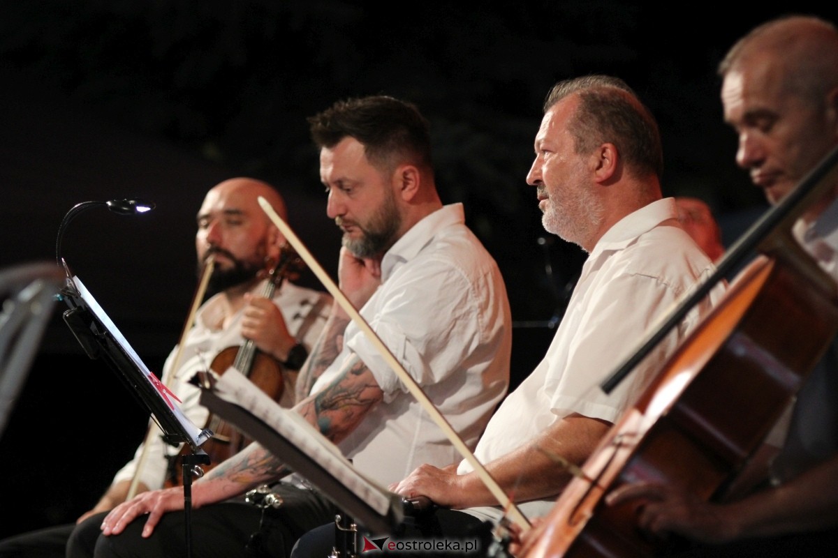 IX Festiwal Muzyczny Ostrołęckie Operalia - koncert na Placu Wolności w Ostrołęce [07.09.2024] - zdjęcie #11 - eOstroleka.pl