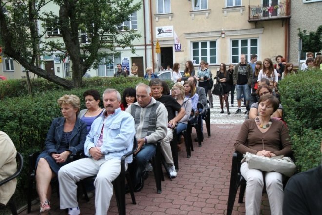 Recital:„Niespełnione obietnice” 28.07.2011 - zdjęcie #4 - eOstroleka.pl